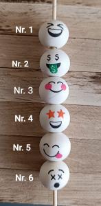 Nr. 5 EMOJI Holzperle 20 mm mit Gesicht